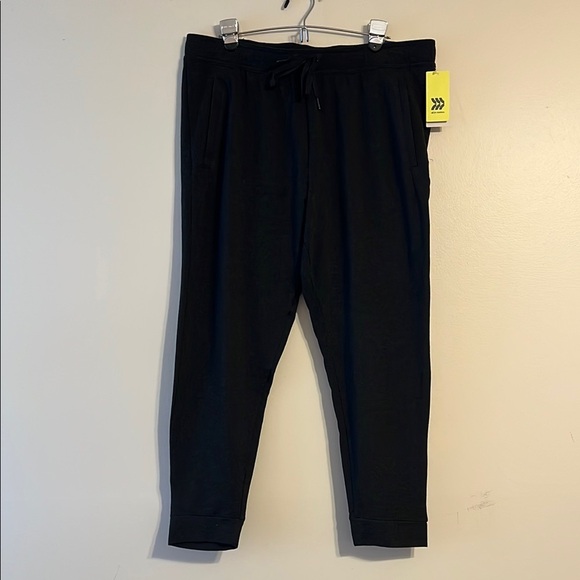 All in Motion Black Jogger Sweat Pants Athleisure‎ wear - Picture 1 of 8
